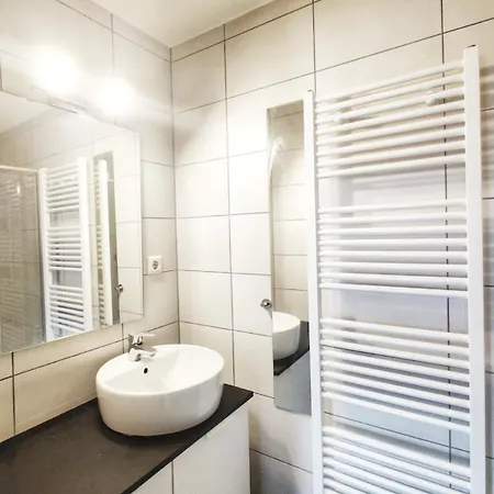 Apartment Lovely 3 Bedroom In Alzette Esch-sur-Alzette