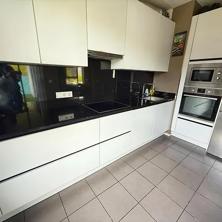 Lovely 3 Bedroom In Alzette Apartment
