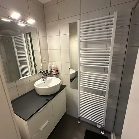 Apartment Lovely 3 Bedroom In Alzette