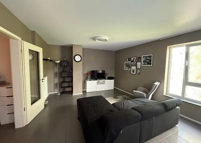 Lovely 3 Bedroom In Alzette *