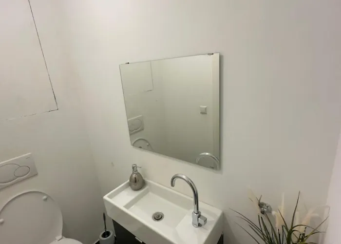 Lovely 3 Bedroom In Alzette אש-סור-אלזט