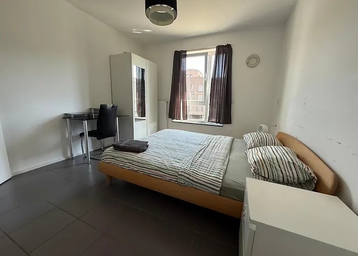 Daire Lovely 3 Bedroom In Alzette